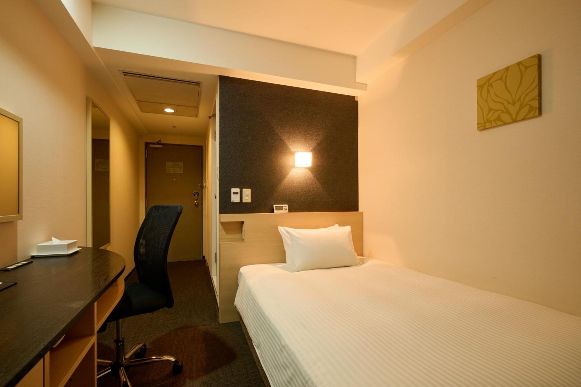 Smile Hotel Kyoto Shijo Экстерьер фото